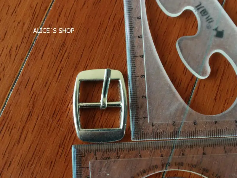 Bag hardware accessories solid Pin Buckle Belt Buckle Antique Adjust Buckles For Dog Collar Harness High quality Bag parts
Bag hardware accessories solid Pin Buckle Belt Buckle Antique Adjust Buckles For Dog Collar Harness High quality Bag parts