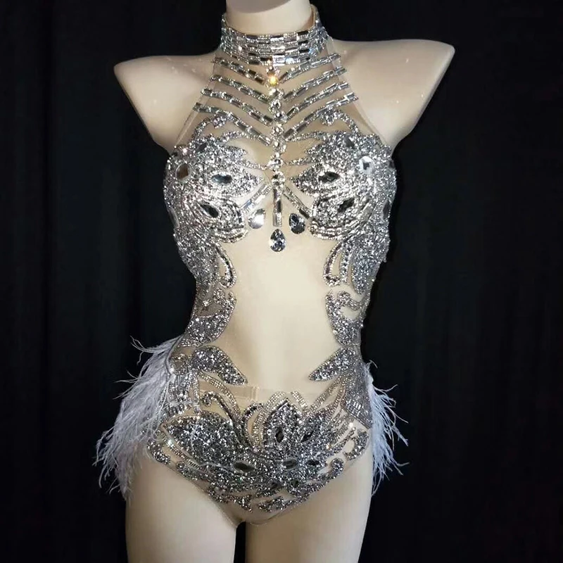 Nightclub Female Singer GoGo Dancer Sparkly Rhinestone Feather Silver/Gold Sexy Jumpsuit DJDS Festival Party Rave Outfit DJ373
Nightclub Female Singer GoGo Dancer Sparkly Rhinestone Feather Silver/Gold Sexy Jumpsuit DJDS Festival Party Rave Outfit DJ373