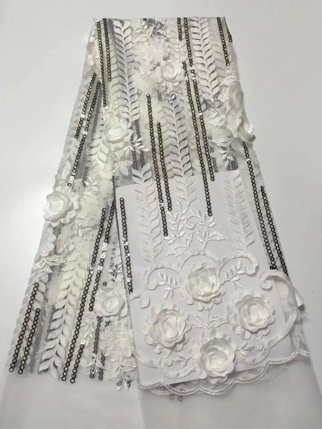 3D Flowers Lace Fabric With Sequins 2019 Embroidered Nigerian Lace Fabric High Quality African French Tulle Lace Fabric KCD9222
3D Flowers Lace Fabric With Sequins 2019 Embroidered Nigerian Lace Fabric High Quality African French Tulle Lace Fabric KCD9222