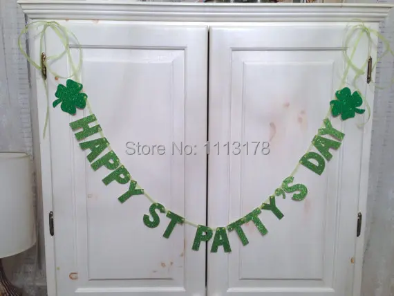Happy St. Patty's Day Glitter Banner -- St. Patrick's Day Decoration / Photo Prop Decoration / Photo Prop personalized garland
Happy St. Patty's Day Glitter Banner -- St. Patrick's Day Decoration / Photo Prop Decoration / Photo Prop personalized garland