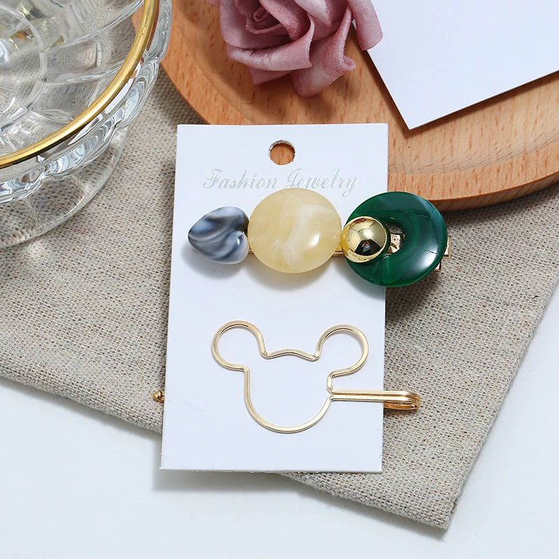pack of 2 fashion simple sweet heart hair jewelry for women with inlaid acrylic gem design female hair clip side clip bangs clip
pack of 2 fashion simple sweet heart hair jewelry for women with inlaid acrylic gem design female hair clip side clip bangs clip