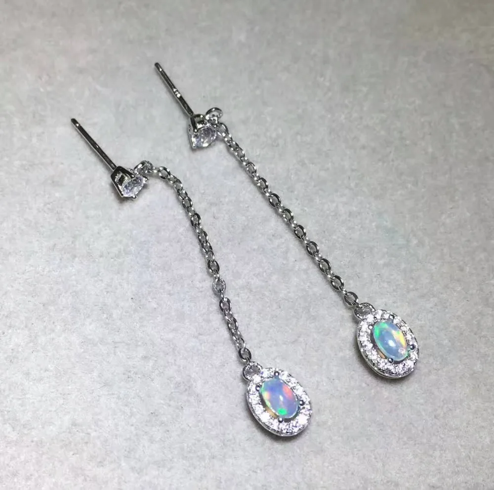 Женские серьги из серебра 925 пробы, с натуральным разноцветным драгоценным камнем
Женские серьги из серебра 925 пробы, с натуральным разноцветным драгоценным камнем