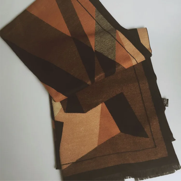 2018 New Women Winter Plaid Cashmere Scarf Multicolor Double Sided Alphabet Women Shawl Echarpes Foulards Cachecol Hot Wrap
2018 New Women Winter Plaid Cashmere Scarf Multicolor Double Sided Alphabet Women Shawl Echarpes Foulards Cachecol Hot Wrap