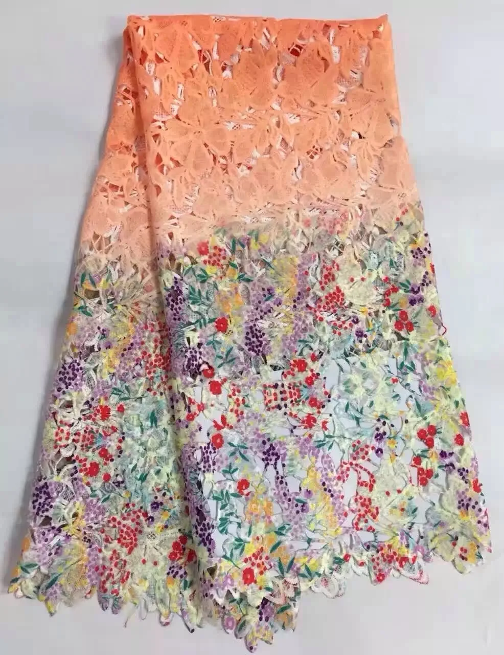 New Style French Net Lace Fabric With Beaded 3d Lace Fabric Peach Color African Tulle Mesh Lace Fabric High Quality
New Style French Net Lace Fabric With Beaded 3d Lace Fabric Peach Color African Tulle Mesh Lace Fabric High Quality