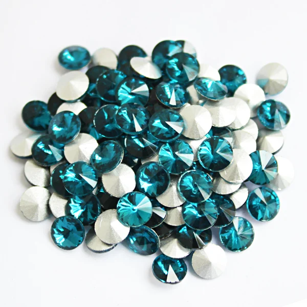 Blue Zircon Nail Rhinestone Non Hotfix Rhinestones 6mm 10pcs Round Crystals DIY 3D Nail Art Gems decoration
Blue Zircon Nail Rhinestone Non Hotfix Rhinestones 6mm 10pcs Round Crystals DIY 3D Nail Art Gems decoration