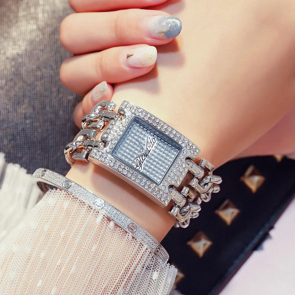 G&D Silver Women Watches Luxury Brand Rhinestone Bracelet Watch Ladies Fashion Rectangle Quartz Wristwatches relogio feminino
G&D Silver Women Watches Luxury Brand Rhinestone Bracelet Watch Ladies Fashion Rectangle Quartz Wristwatches relogio feminino