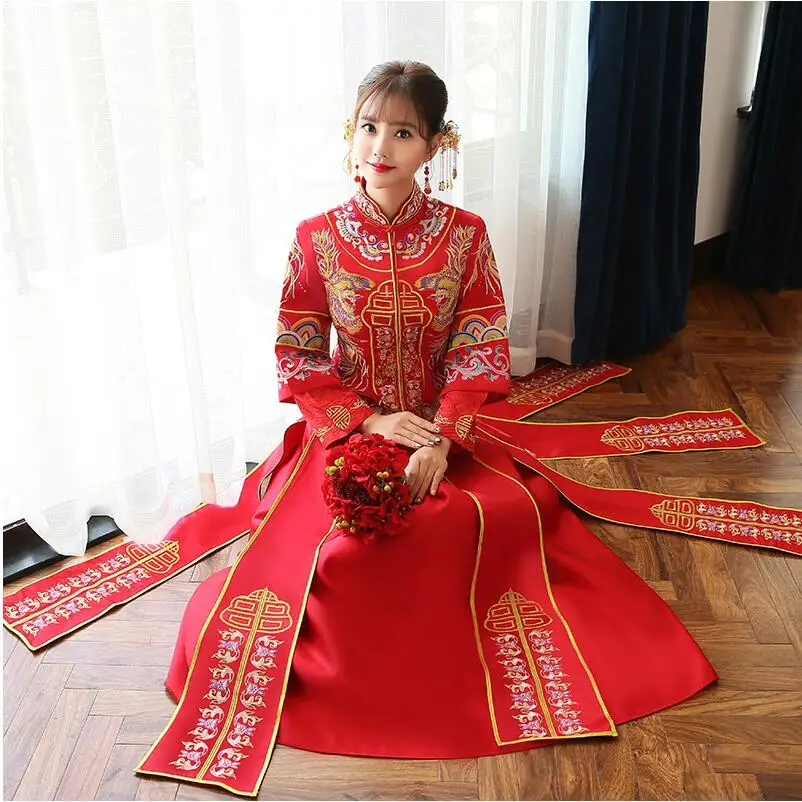 Vintage Style bride wedding dress red wedding complex Costume For Overseas Chinese Suzhou embroidery Vestidos de Casamento
Vintage Style bride wedding dress red wedding complex Costume For Overseas Chinese Suzhou embroidery Vestidos de Casamento