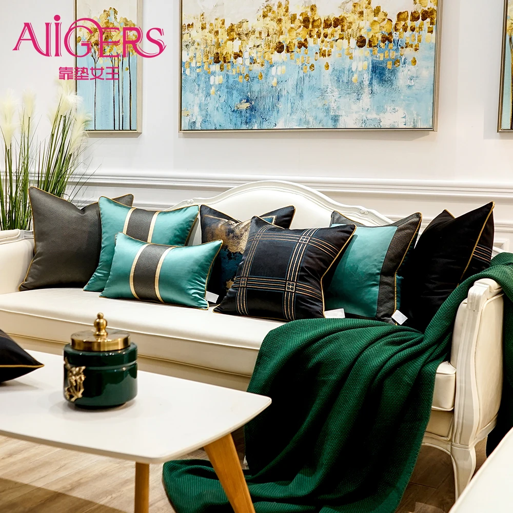 Avigers Luxury Modern Black Blue Decorative Cushion Covers Square Striped Patchwork Throw Pillow Cases for Sofa Bedroom
Avigers Luxury Modern Black Blue Decorative Cushion Covers Square Striped Patchwork Throw Pillow Cases for Sofa Bedroom