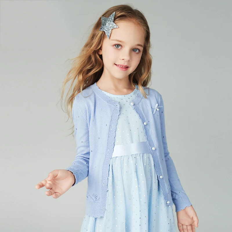 Girls' cardigan sweaters air conditioning sweaters small jackets knitting shirts spring and summer thin mid-childhood
Girls' cardigan sweaters air conditioning sweaters small jackets knitting shirts spring and summer thin mid-childhood
