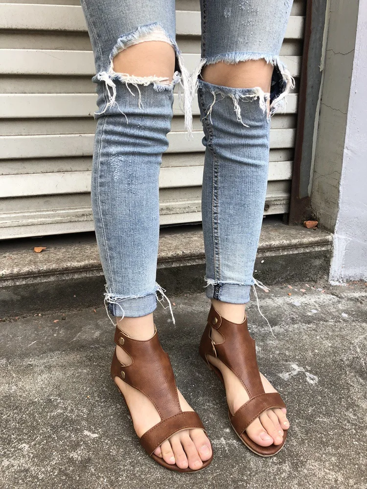 Summer Ladies Women Sandals Fashion Flat Roman Shoes Casual Shoes Woman 2018 New Zipper Sandals For Women Plus Size 35~43
Summer Ladies Women Sandals Fashion Flat Roman Shoes Casual Shoes Woman 2018 New Zipper Sandals For Women Plus Size 35~43