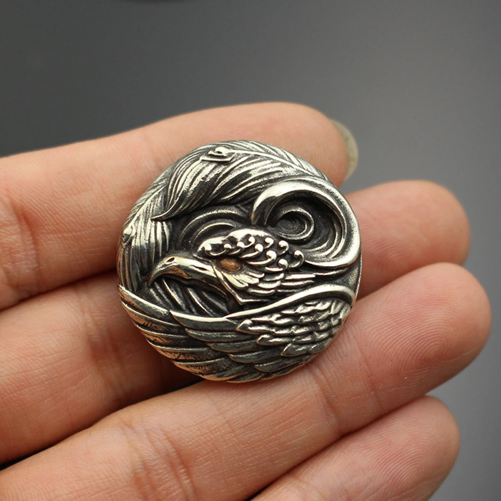 DIY leather craft eagle design solid brass wallet decoration screws button 2pcs/lot dia 28mm
DIY leather craft eagle design solid brass wallet decoration screws button 2pcs/lot dia 28mm