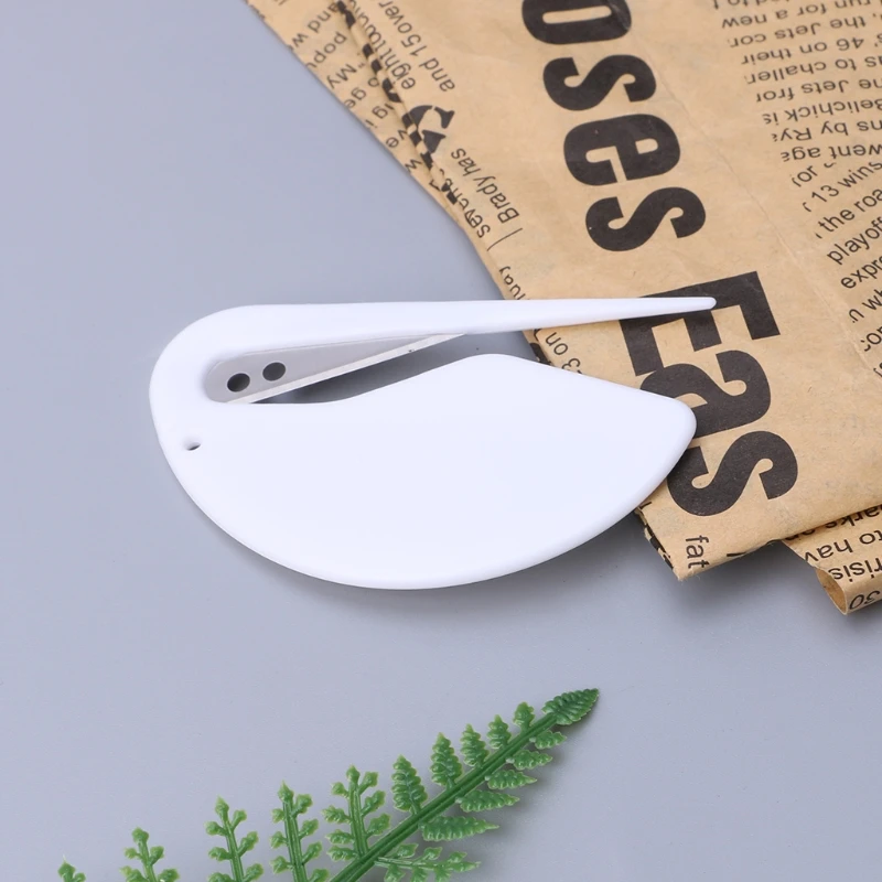 Plastic Paper Cutter Mail Envelope Letter Opener Office Equipment Safety Cutter School Supplies hyq
Plastic Paper Cutter Mail Envelope Letter Opener Office Equipment Safety Cutter School Supplies hyq