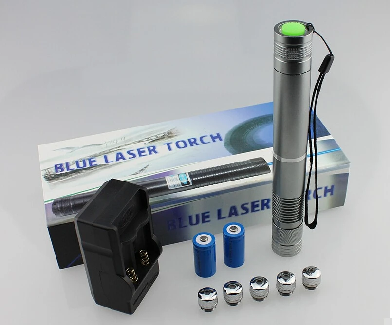 High Power military 500W 500000m 450nm Blue Laser Pointers Flashlight Burning match candle lit cigarette wicked LAZER Hunting
High Power military 500W 500000m 450nm Blue Laser Pointers Flashlight Burning match candle lit cigarette wicked LAZER Hunting