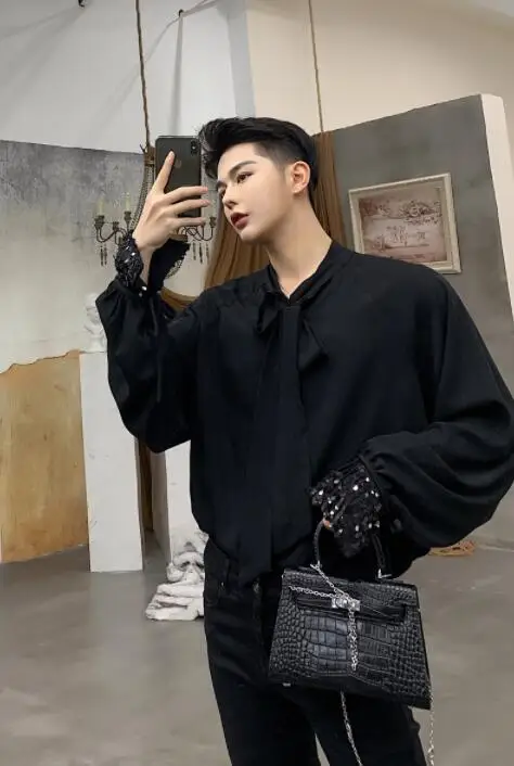 fashion punk Fringed streamers shirt men long sleeve Sequin loose shirt teenage korean shirt mens personality stage singer dance
fashion punk Fringed streamers shirt men long sleeve Sequin loose shirt teenage korean shirt mens personality stage singer dance
