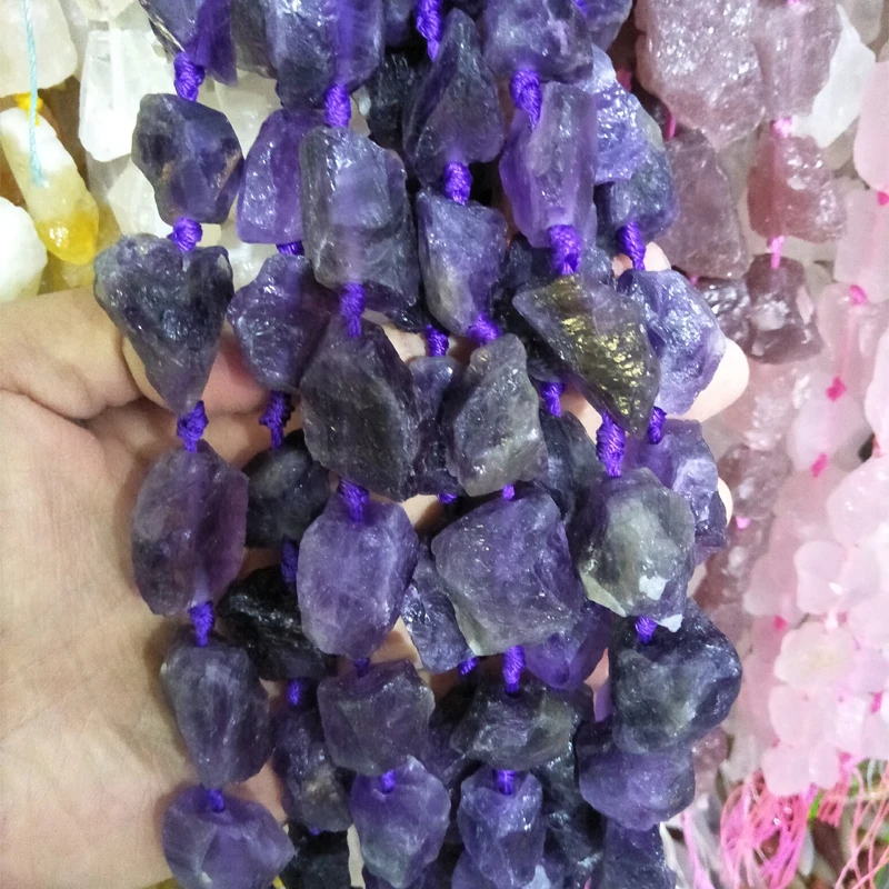 Strand 40cm Fine Quality Natural Amethysts Stone Beads 16-25mm Irregular Purple Crystal Stone Beads DIY Jewelry Craft Material
Strand 40cm Fine Quality Natural Amethysts Stone Beads 16-25mm Irregular Purple Crystal Stone Beads DIY Jewelry Craft Material