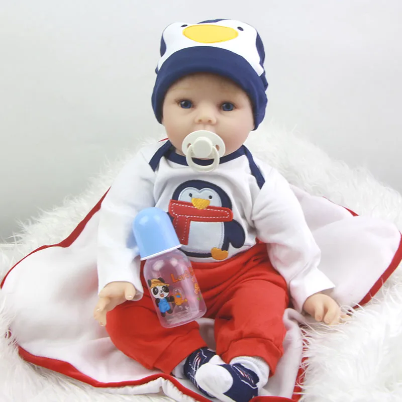 Vivid 22'' Soft Silicone Reborn Baby Dolls with Big Mouth Dressed Penguin Cloth Boy Baby Dolls Birthday Xmas Gift New Arrival
Vivid 22'' Soft Silicone Reborn Baby Dolls with Big Mouth Dressed Penguin Cloth Boy Baby Dolls Birthday Xmas Gift New Arrival