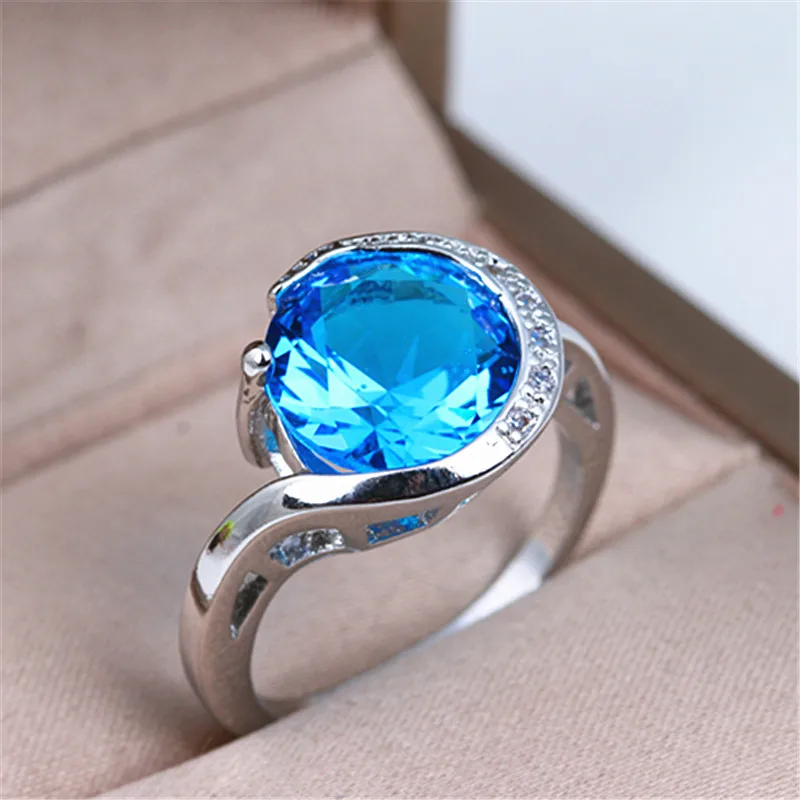 2019 Uniquely shaped Charms Red/Purple/Sky Blue Crystal Ring For Women Romantic Wedding Silver Color Rings Jewelry Gift
2019 Uniquely shaped Charms Red/Purple/Sky Blue Crystal Ring For Women Romantic Wedding Silver Color Rings Jewelry Gift