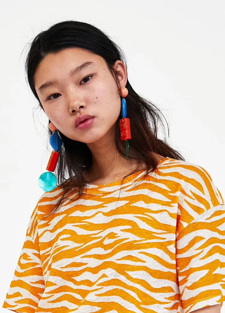 6 Colors New Arrivals Large RhineStone Acrylic Colorful Geometric Long Statement Dangle Earrings for Women Party Fashion Jewelry
6 Colors New Arrivals Large RhineStone Acrylic Colorful Geometric Long Statement Dangle Earrings for Women Party Fashion Jewelry