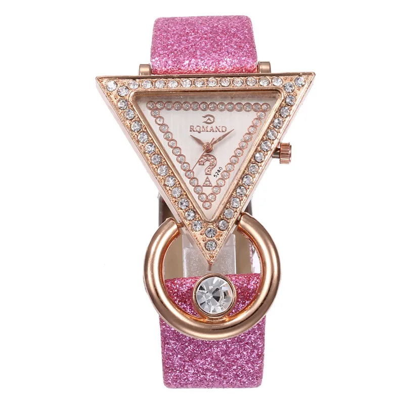 New 2019 Fashion Women watches Luxury Crystal Triangle Watch Starry Leather Rhinestone Quartz Wrist Watch Ladies Dress Clock /C
New 2019 Fashion Women watches Luxury Crystal Triangle Watch Starry Leather Rhinestone Quartz Wrist Watch Ladies Dress Clock /C