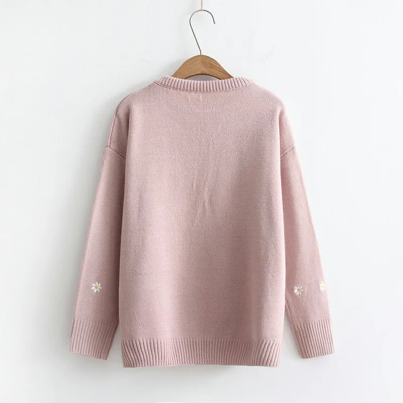 OLGITUM 2019 Fashion New Women Round Collar Embroidered Knitted Pullover Solid Color Sweater With Flower Women Top
OLGITUM 2019 Fashion New Women Round Collar Embroidered Knitted Pullover Solid Color Sweater With Flower Women Top