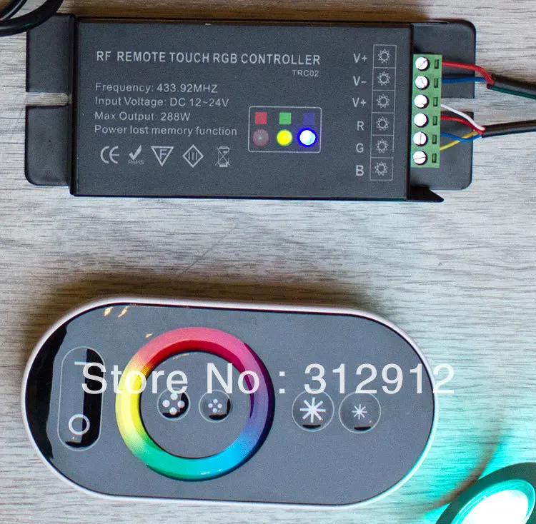 TRC02;RF RGB touch led controller,DC12-24V input,with power lost memory function
TRC02;RF RGB touch led controller,DC12-24V input,with power lost memory function