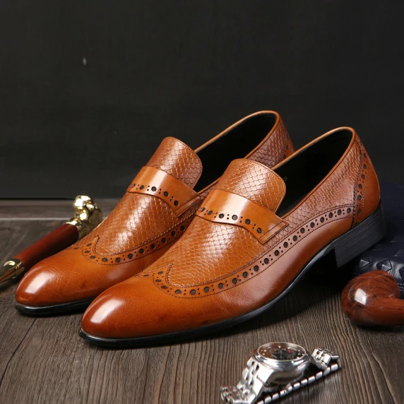 Man Retro Fashion Real Leather Shoes 2018 Knitted Male Design Martin Shoes Spring Barque Prom Hombre Sapatos Camisa Social Mascu
Man Retro Fashion Real Leather Shoes 2018 Knitted Male Design Martin Shoes Spring Barque Prom Hombre Sapatos Camisa Social Mascu