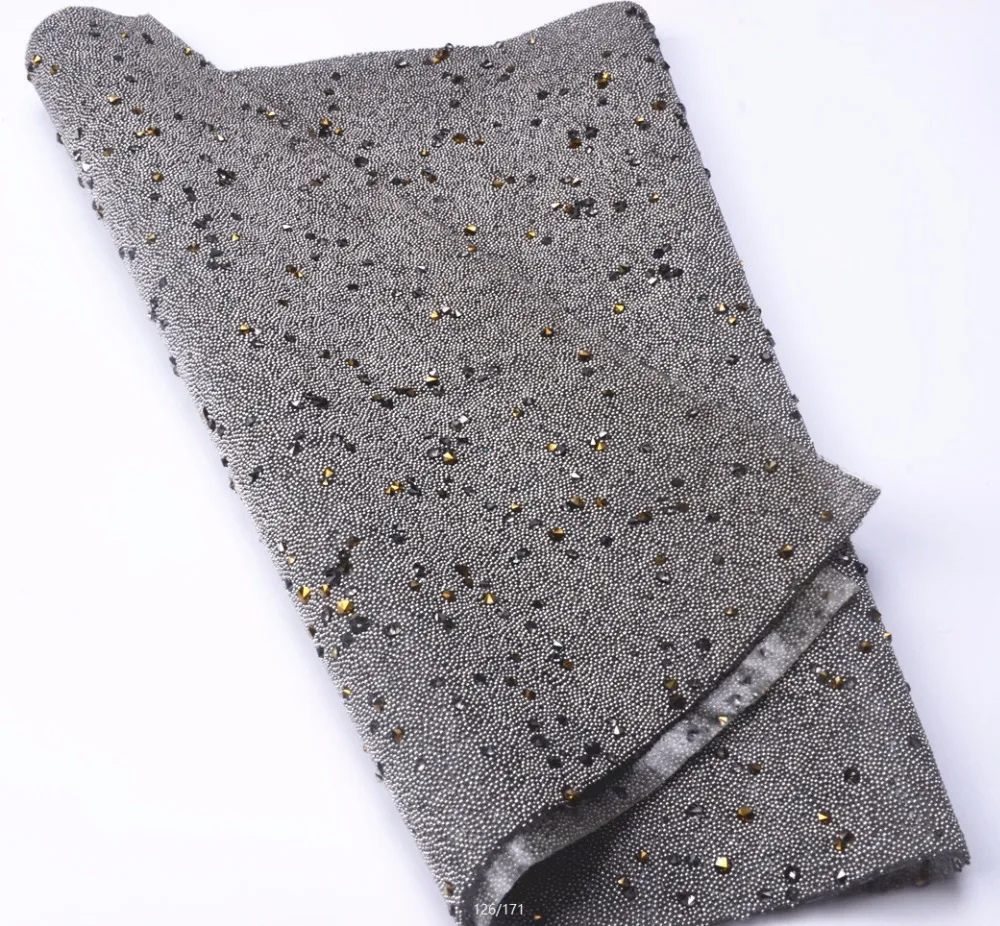 Big Promotion!24*40cm Rhinestone Trim Gray Beaded Diamond Mesh Hot Fix Strass Applique Banding Bag Decoration Accessories
Big Promotion!24*40cm Rhinestone Trim Gray Beaded Diamond Mesh Hot Fix Strass Applique Banding Bag Decoration Accessories