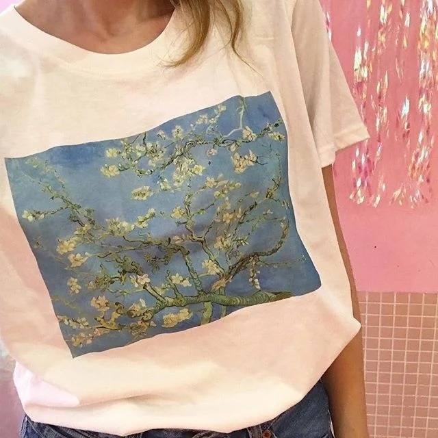 Hahayule Van Gogh масло миндаля Женская Tumblr модная эстетичная Футболка с принтом винтажные милые белые топы крутые
Hahayule Van Gogh масло миндаля Женская Tumblr модная эстетичная Футболка с принтом винтажные милые белые топы крутые