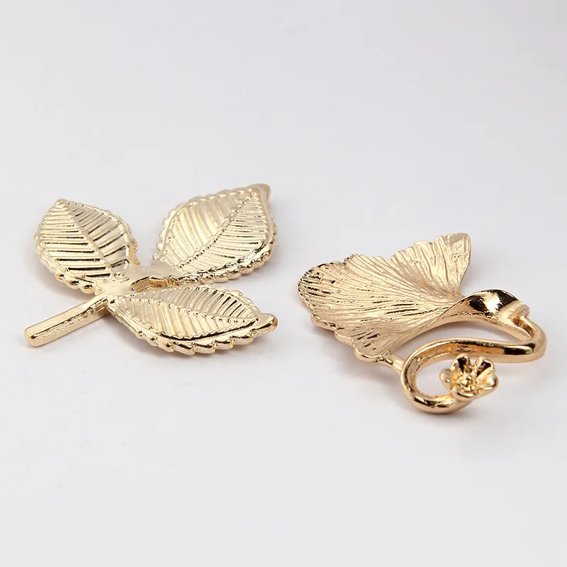 Fashion Charm 100pcs Ginkgo Biloba & Three Leaves Pendant For Women Jewelry Making Diy Necklace/Headwear/Bracelet Accessories
Fashion Charm 100pcs Ginkgo Biloba & Three Leaves Pendant For Women Jewelry Making Diy Necklace/Headwear/Bracelet Accessories