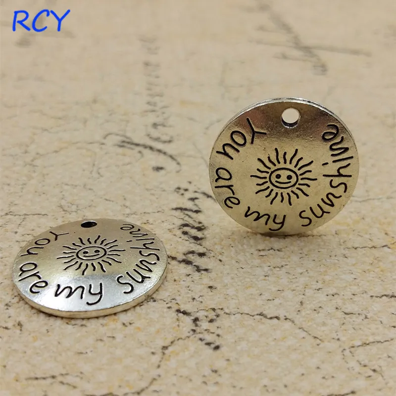 Top Quality 20 Pieces/lot 22mm Antique Silver Plated Metal Letter You Are My Sunshine Charms Pendant For Jewelry Making
Top Quality 20 Pieces/lot 22mm Antique Silver Plated Metal Letter You Are My Sunshine Charms Pendant For Jewelry Making