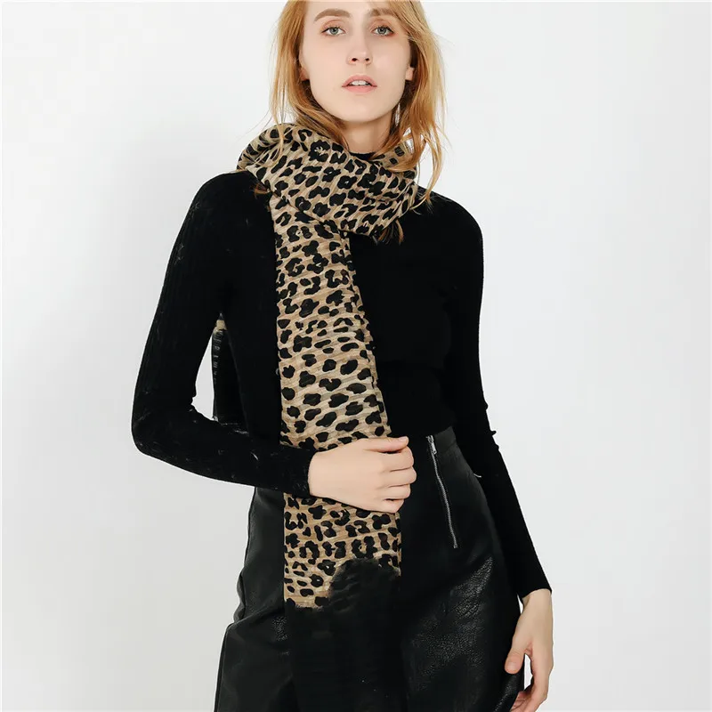 2018 Winter New Leopard Print Scarf Woman Shawl Cotton Scarf Plus Size Warm Tassel Shawl
2018 Winter New Leopard Print Scarf Woman Shawl Cotton Scarf Plus Size Warm Tassel Shawl