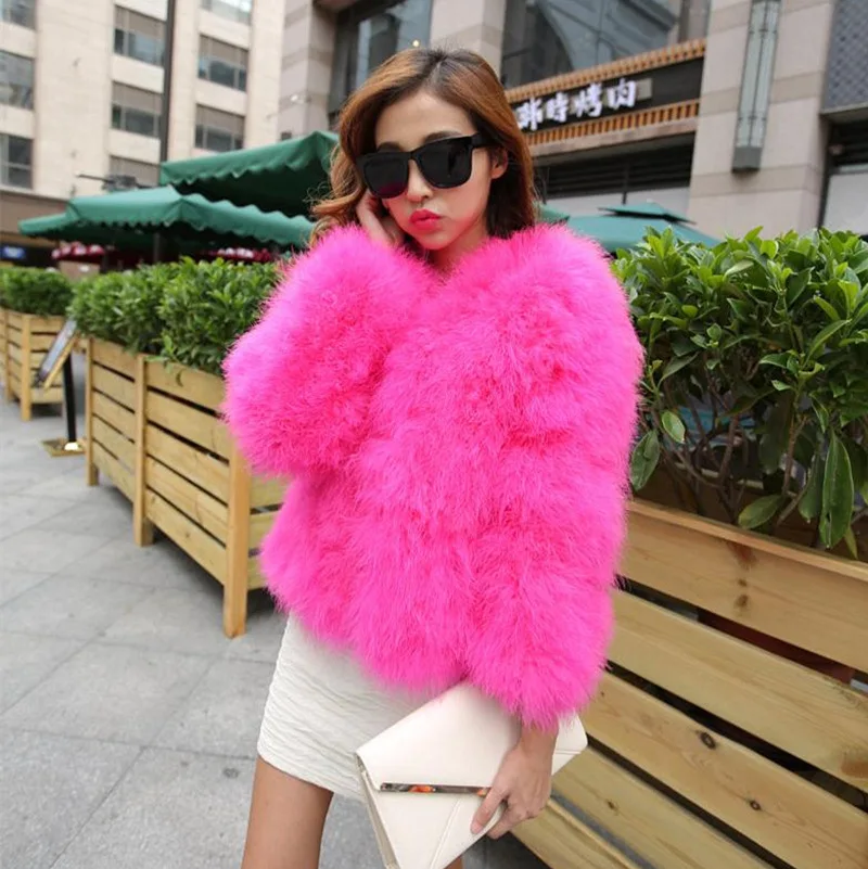 High Quality Women Real Fur Coat Genuine Ostrich Feather Shrug Short Winter Jacket Natural Ostrich Fur Coats Female Z257
High Quality Women Real Fur Coat Genuine Ostrich Feather Shrug Short Winter Jacket Natural Ostrich Fur Coats Female Z257