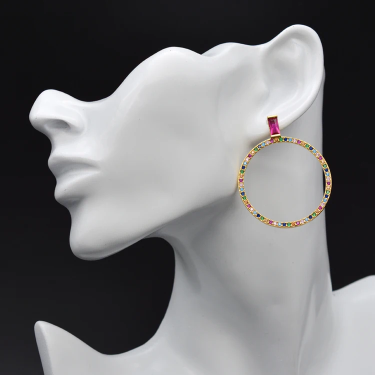 High Quality Uramerican Fashion Popular Golden Round Colorful Zircon Earrings Are Suitable For Women To Wear On The Ball
High Quality Uramerican Fashion Popular Golden Round Colorful Zircon Earrings Are Suitable For Women To Wear On The Ball