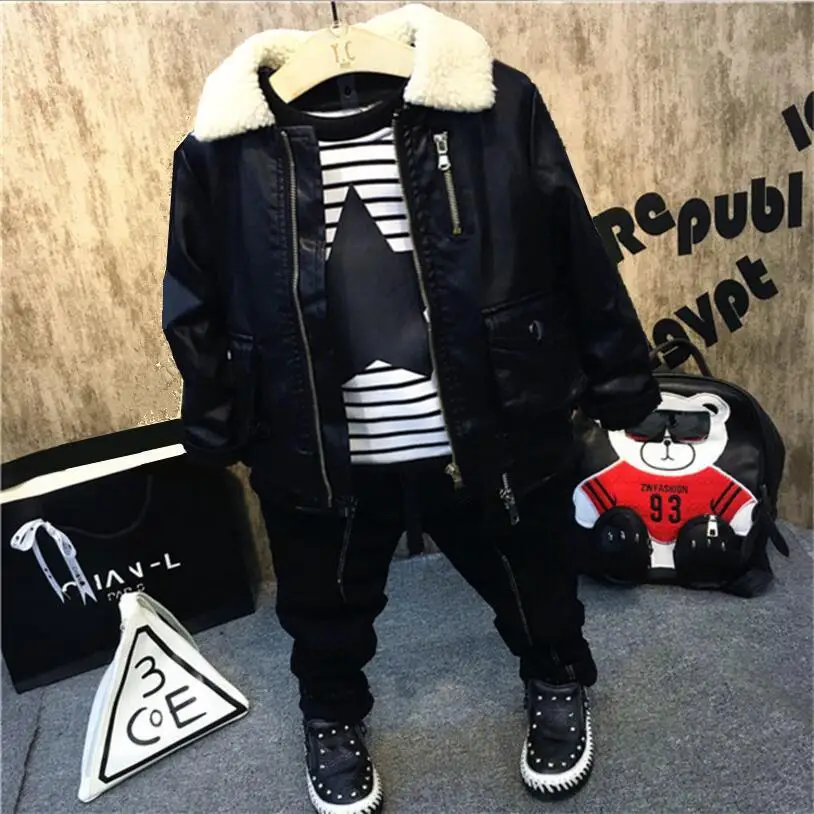 Fashion Baby Boys Clothing Sets Winter Warm Children Suits Kids PU Leather Jacket + Plush T-Shirt + Thick Jeans 3pcs Outfit 2-6Y
Fashion Baby Boys Clothing Sets Winter Warm Children Suits Kids PU Leather Jacket + Plush T-Shirt + Thick Jeans 3pcs Outfit 2-6Y