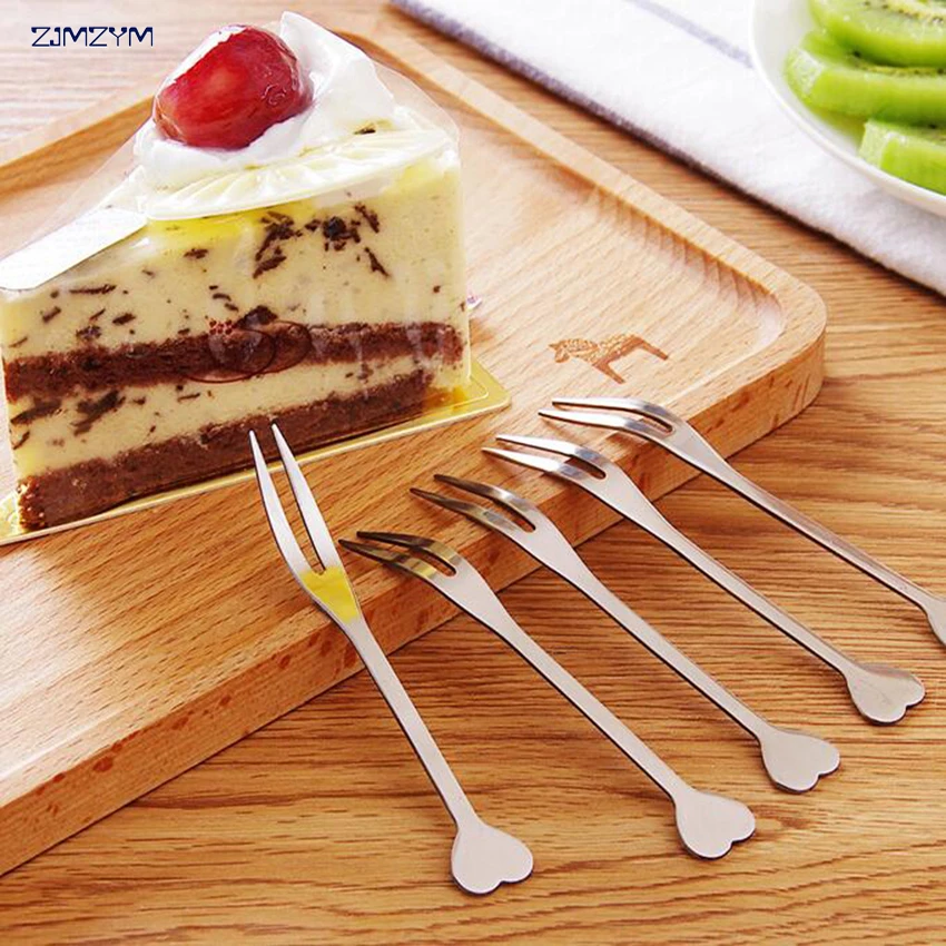 1pc Stainless Steel Flatware Fruit Fork Appetizer Snack Dessert Fork Kitchen For Party Fruit Pick Gadget - Silver
1pc Stainless Steel Flatware Fruit Fork Appetizer Snack Dessert Fork Kitchen For Party Fruit Pick Gadget - Silver