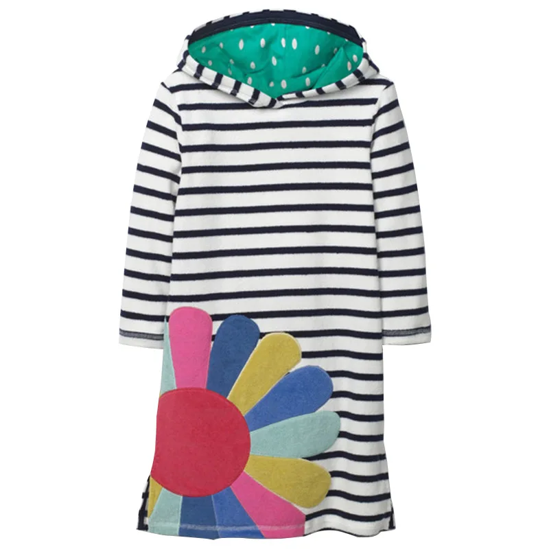 Long-sleeved girl's dress with cartoon prints in European and American casual style
Long-sleeved girl's dress with cartoon prints in European and American casual style