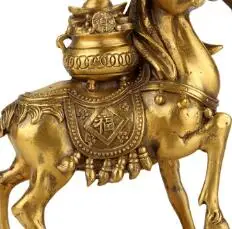 Collection Chinese Fengshui Bronze Gild Lovable Animal Deer Sika Deer Treasure Bowl Wealth Blessing Statue
Collection Chinese Fengshui Bronze Gild Lovable Animal Deer Sika Deer Treasure Bowl Wealth Blessing Statue