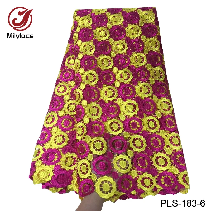 Embroidered guipure lace fabric 5 yards per lot hot selling double color design water soluble lace fabric for dress PLS-183
Embroidered guipure lace fabric 5 yards per lot hot selling double color design water soluble lace fabric for dress PLS-183
