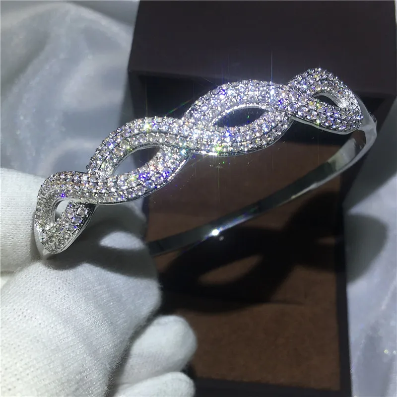 Браслет Infinity Pave setting 5A с кубическим цирконием, покрытый белым золотом, сверкающий браслет для женщин, свадебные аксессуары
Браслет Infinity Pave setting 5A с кубическим цирконием, покрытый белым золотом, сверкающий браслет для женщин, свадебные аксессуары