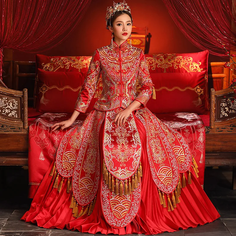 Красное традиционное шоу невесты вышивка cheongsam женатые костюмы китайский стиль
