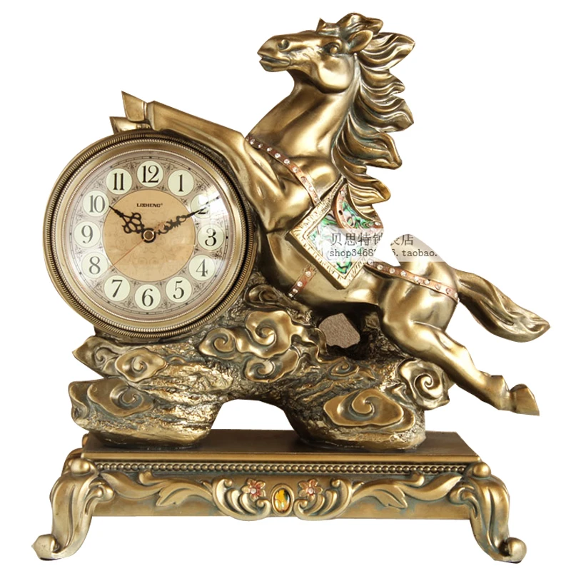 New European retro clock living room fashion creative art table clock horse horse Gift Ornaments WL5221607
New European retro clock living room fashion creative art table clock horse horse Gift Ornaments WL5221607