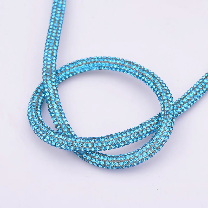 JUNAO no 50m Crystal AB Glass Rhinestone Chain Cord Crystal Tube Applique Strass Trim Banding For Jewelry Clothes Making
JUNAO no 50m Crystal AB Glass Rhinestone Chain Cord Crystal Tube Applique Strass Trim Banding For Jewelry Clothes Making