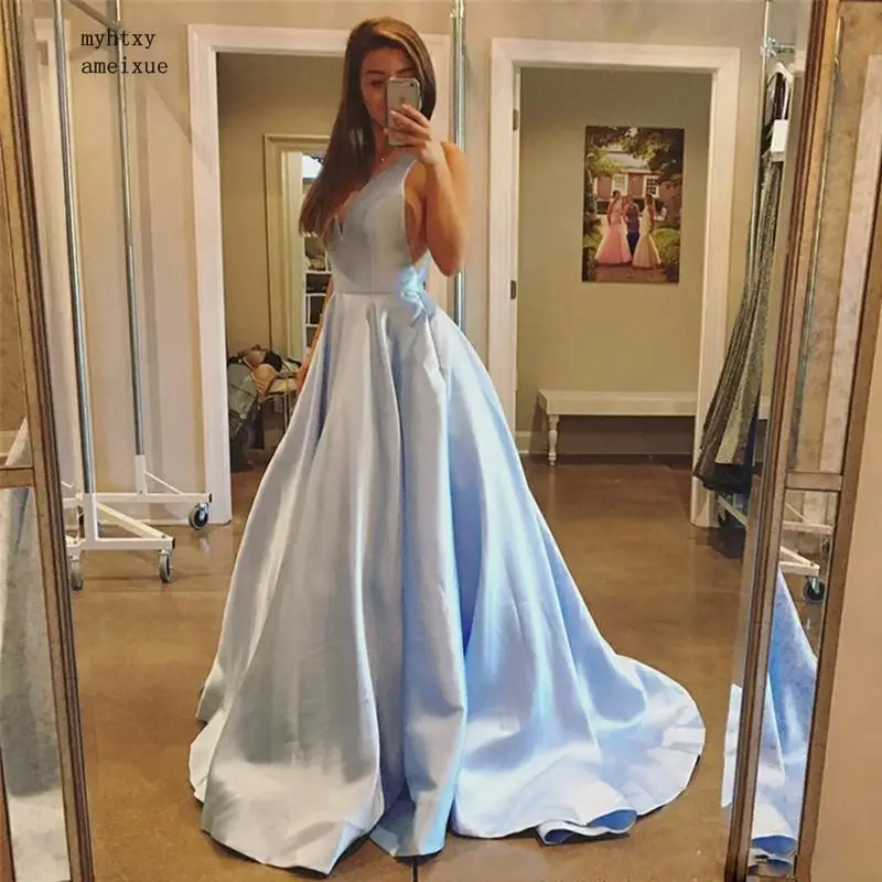 Light Blue A Line With Pocket Evening Dresses V Neck Sleeveless Draped Formal Wear Sweep Train Satin Plus Size Evening Party Gow
Light Blue A Line With Pocket Evening Dresses V Neck Sleeveless Draped Formal Wear Sweep Train Satin Plus Size Evening Party Gow