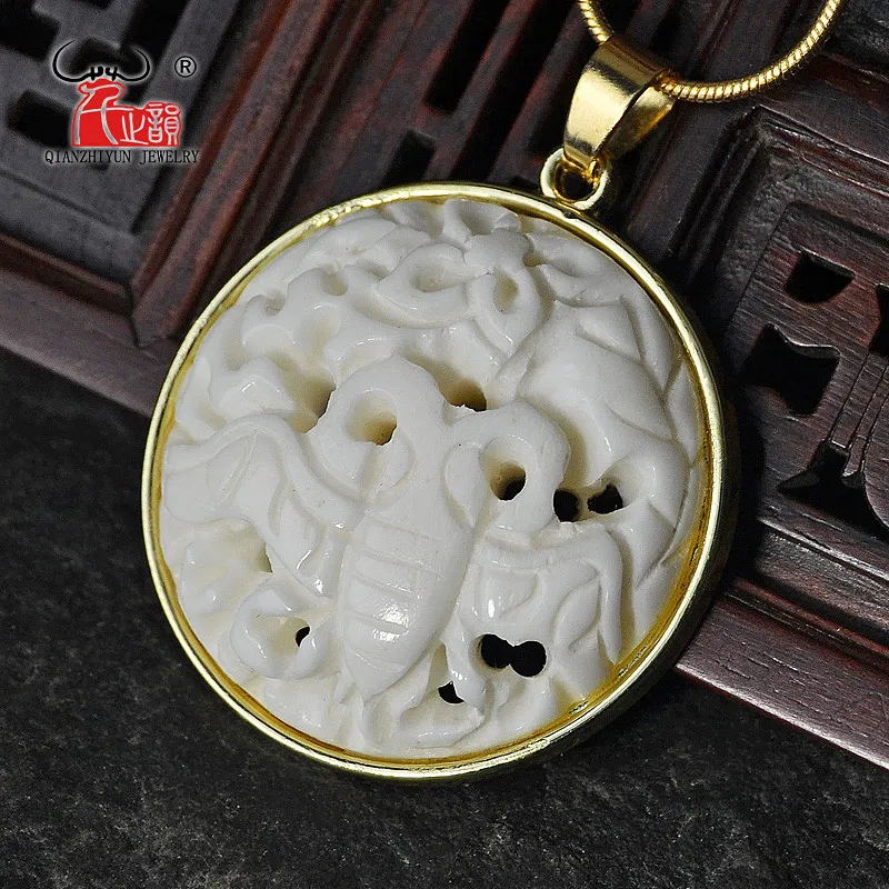 Zinc alloy inlaid Natural Bone pendant Sweater Chain Necklace WoMen Necklace Handmade Carved butterfly Fashion Jewelry
Zinc alloy inlaid Natural Bone pendant Sweater Chain Necklace WoMen Necklace Handmade Carved butterfly Fashion Jewelry