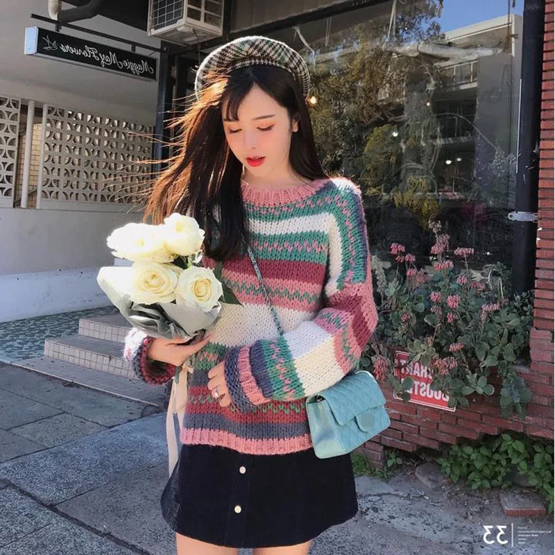 2020 New Spring Autumn Women Sweater Color Striped Long-sleeved Sweater Pullover Korean Loose Round Neck Knit Primer Shirt AA75
2020 New Spring Autumn Women Sweater Color Striped Long-sleeved Sweater Pullover Korean Loose Round Neck Knit Primer Shirt AA75