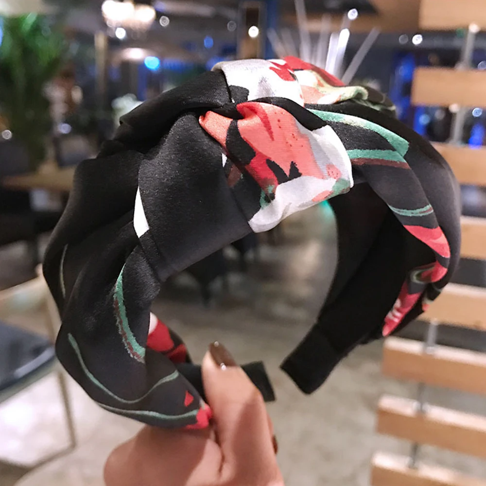 1Piece Fashion Baby Girl/Adult Women Bohemian Flower Print Knot Hairbands Vintage Wide Bowknot Hair Accessories Dropshipping
1Piece Fashion Baby Girl/Adult Women Bohemian Flower Print Knot Hairbands Vintage Wide Bowknot Hair Accessories Dropshipping