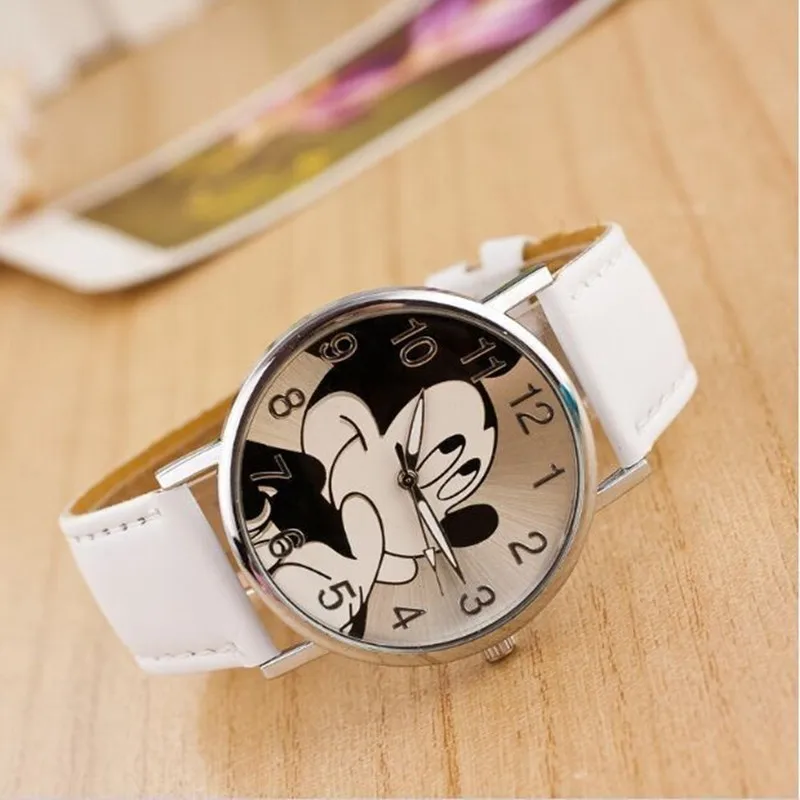 Reloj mujer 2020 Новые Высокое качество кожаный ремень с Микки Маусом часы модно