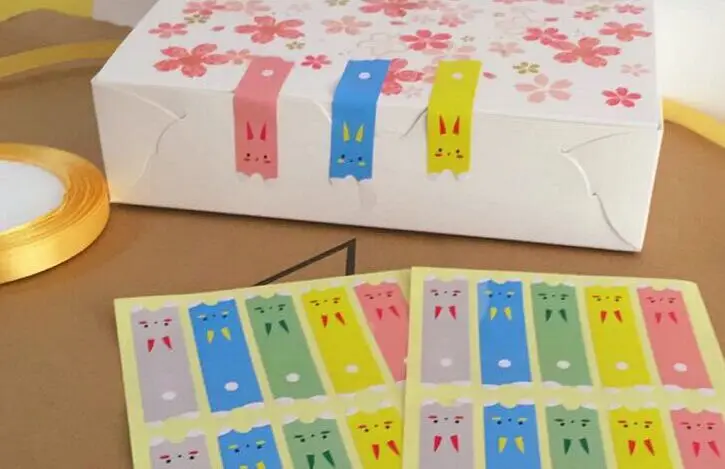 Wholesale baking packaging creative seal affixed with a long strip of small cat lovely decorative gift stickers 100pcs
Wholesale baking packaging creative seal affixed with a long strip of small cat lovely decorative gift stickers 100pcs