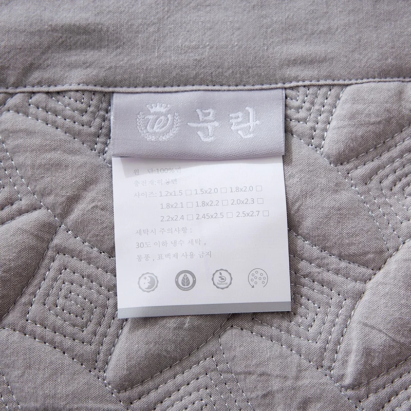Famvotar Solid Color Soft Cotton Quilted Coverlet Set Geometric Diamond Stitch Pattern Lightweight Quilted Bedspread 3 Piece Set
Famvotar Solid Color Soft Cotton Quilted Coverlet Set Geometric Diamond Stitch Pattern Lightweight Quilted Bedspread 3 Piece Set