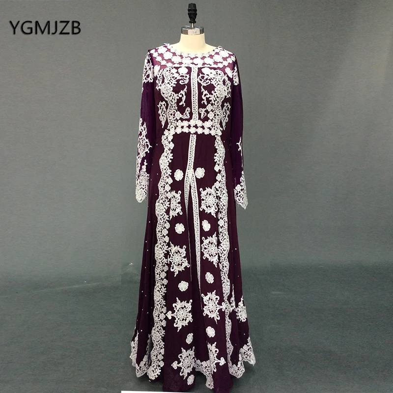 Purple Muslim Evening Dresses 2020 Long Sleeves Lace Beads Saudi Arabia Women Formal Party Dress Evening Gown Robe De Soiree
Purple Muslim Evening Dresses 2020 Long Sleeves Lace Beads Saudi Arabia Women Formal Party Dress Evening Gown Robe De Soiree